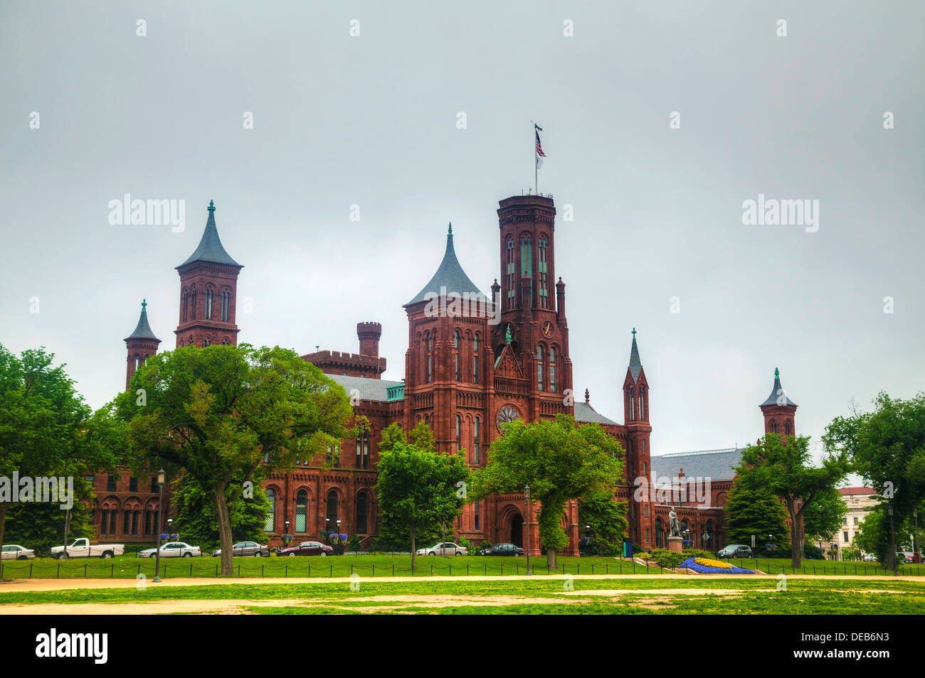 Smithsonian Institution Building (castello) in Washington, DC al mattino Foto Stock