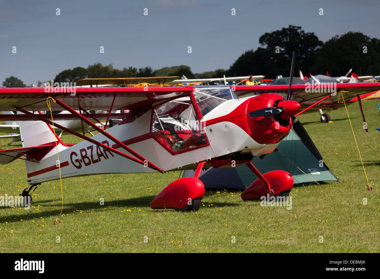 Un aereo autocostruzioni alla luce associazione degli aeromobili al rally Sywell Foto Stock