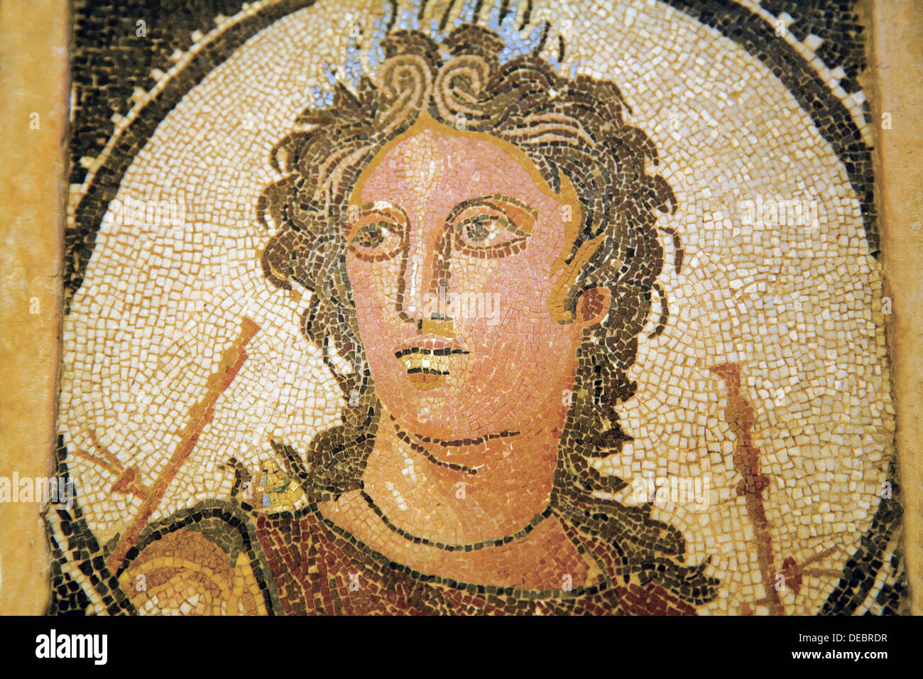 Mosaico romano raffigurante Euterpe (una delle Muse nella mitologia greca) dating forma II secolo nel museo archeologico, Foto Stock