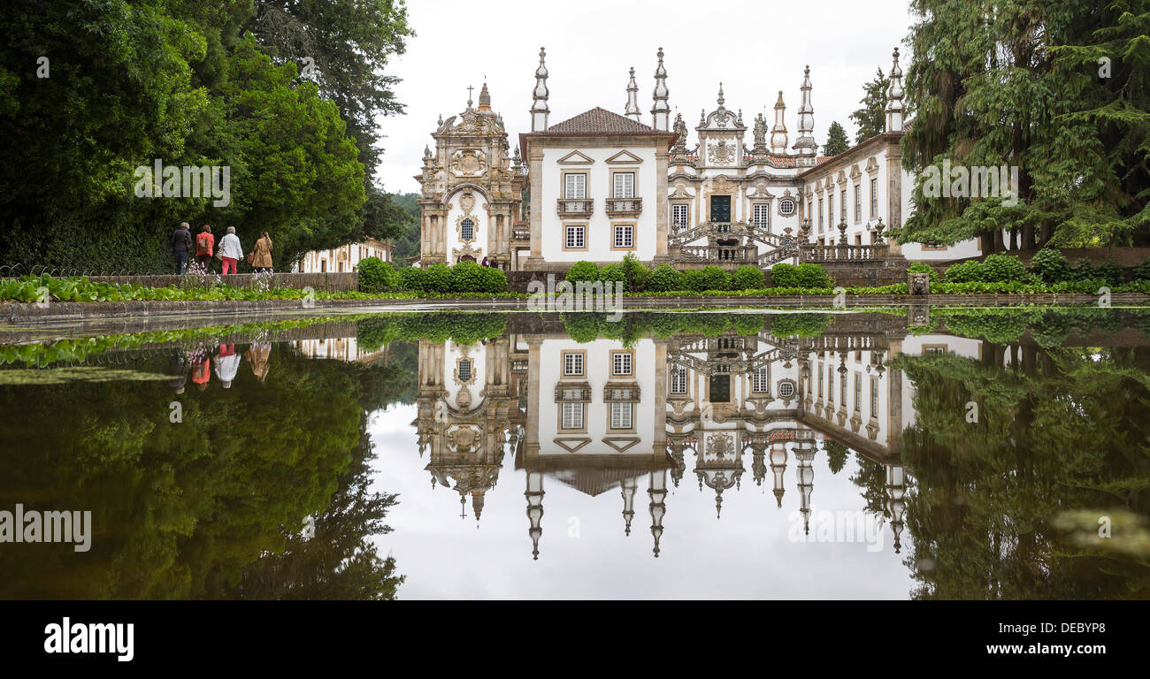 Casa de Mateus, Palazzo Mateus, con ampi giardini, Arroios, Vila Real District, Portogallo Foto Stock