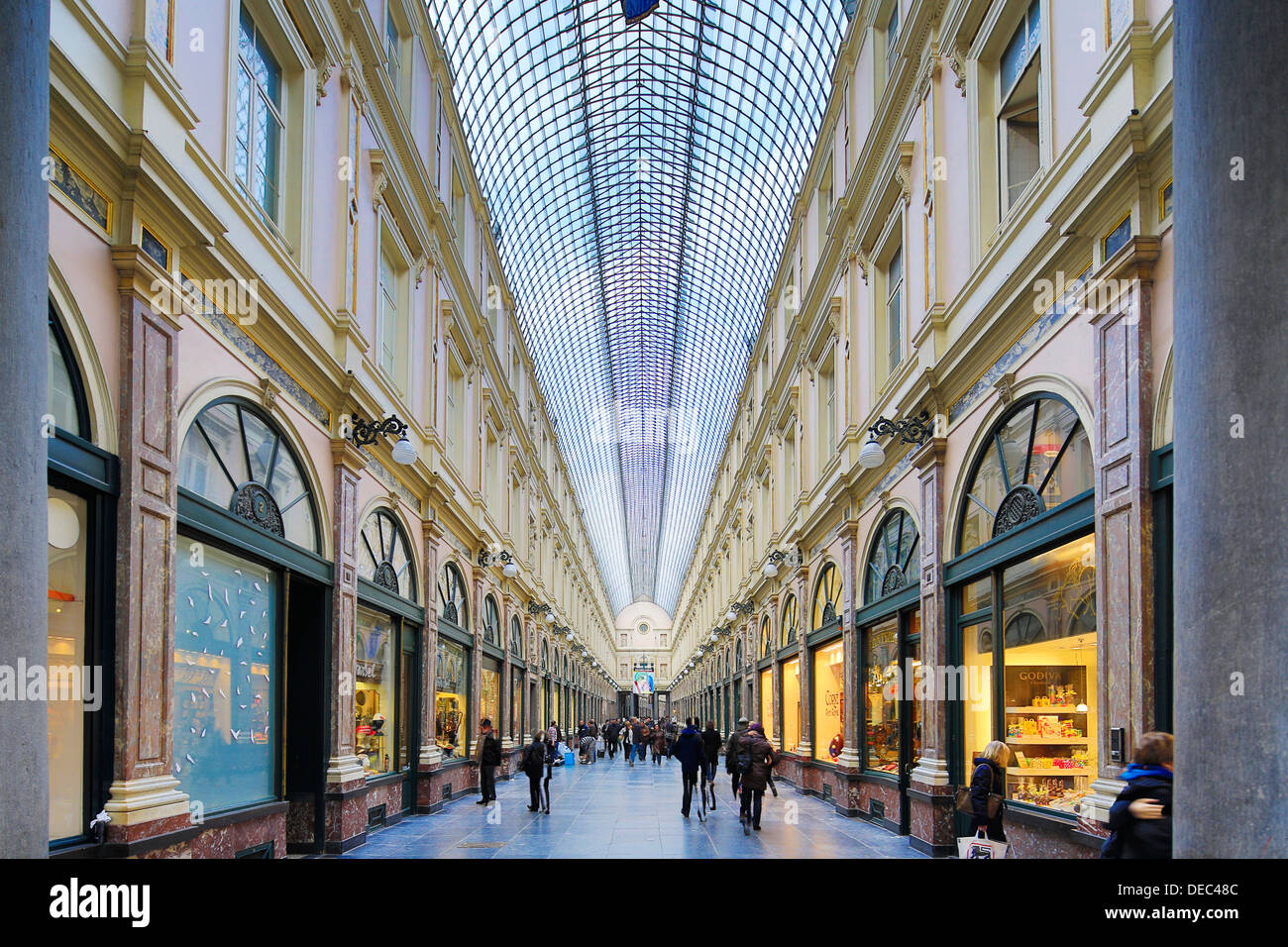 Galeries Royales Saint-Hubert mall, Bruxelles, la regione di Bruxelles, Belgio Foto Stock