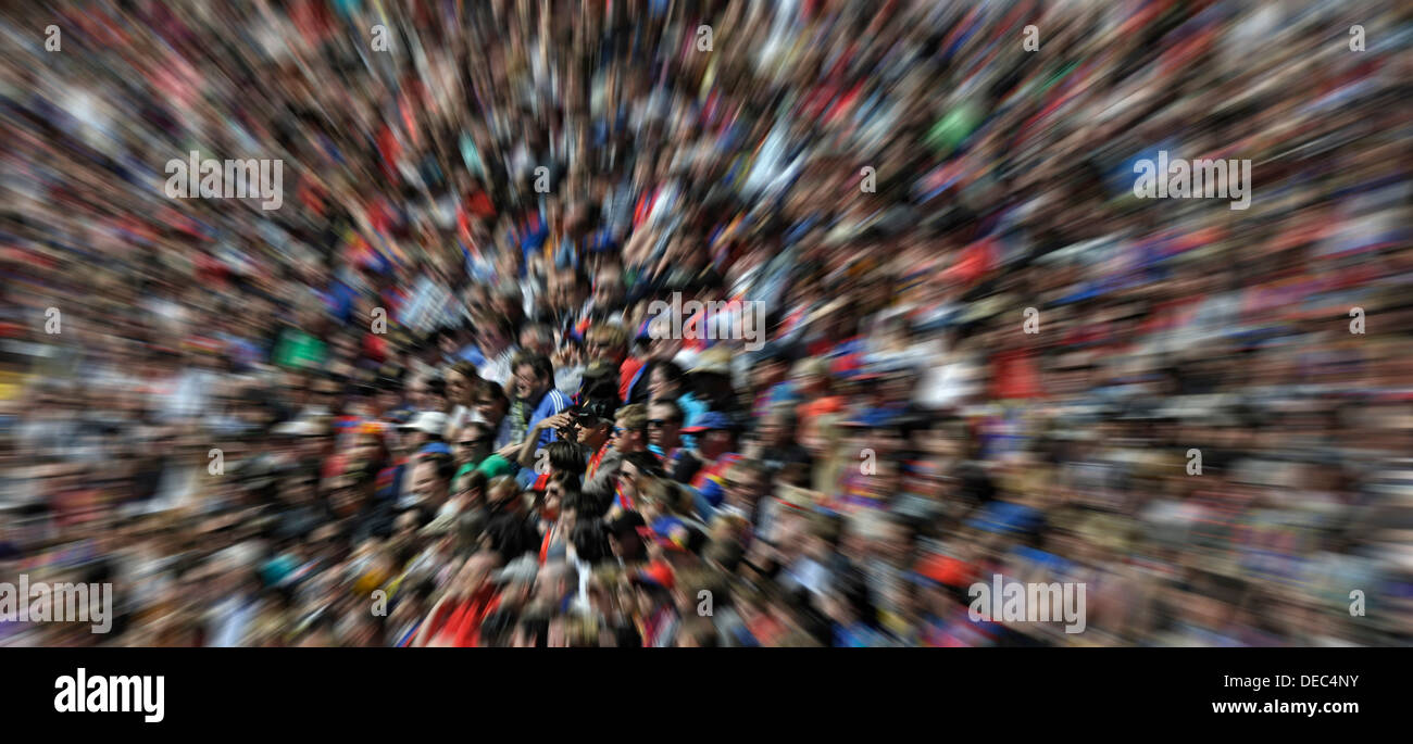 Al pubblico presente sugli spalti, effetto di zoom, Basilea, il Cantone di Basilea Città, Svizzera Foto Stock