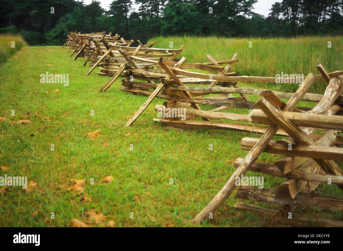 Rustico Picket Fence in Manassas National Battlefield Park in Virginia. Foto Stock