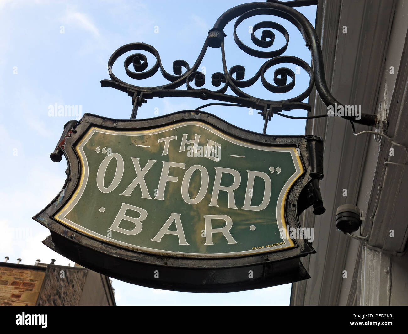 Cartello all'Oxford Bar. Una casa pubblica situata su Young Street, nella New Town di Edimburgo, Scozia. Locale di Insp' Rebus - Scozia , UK, EH2 4JB Foto Stock