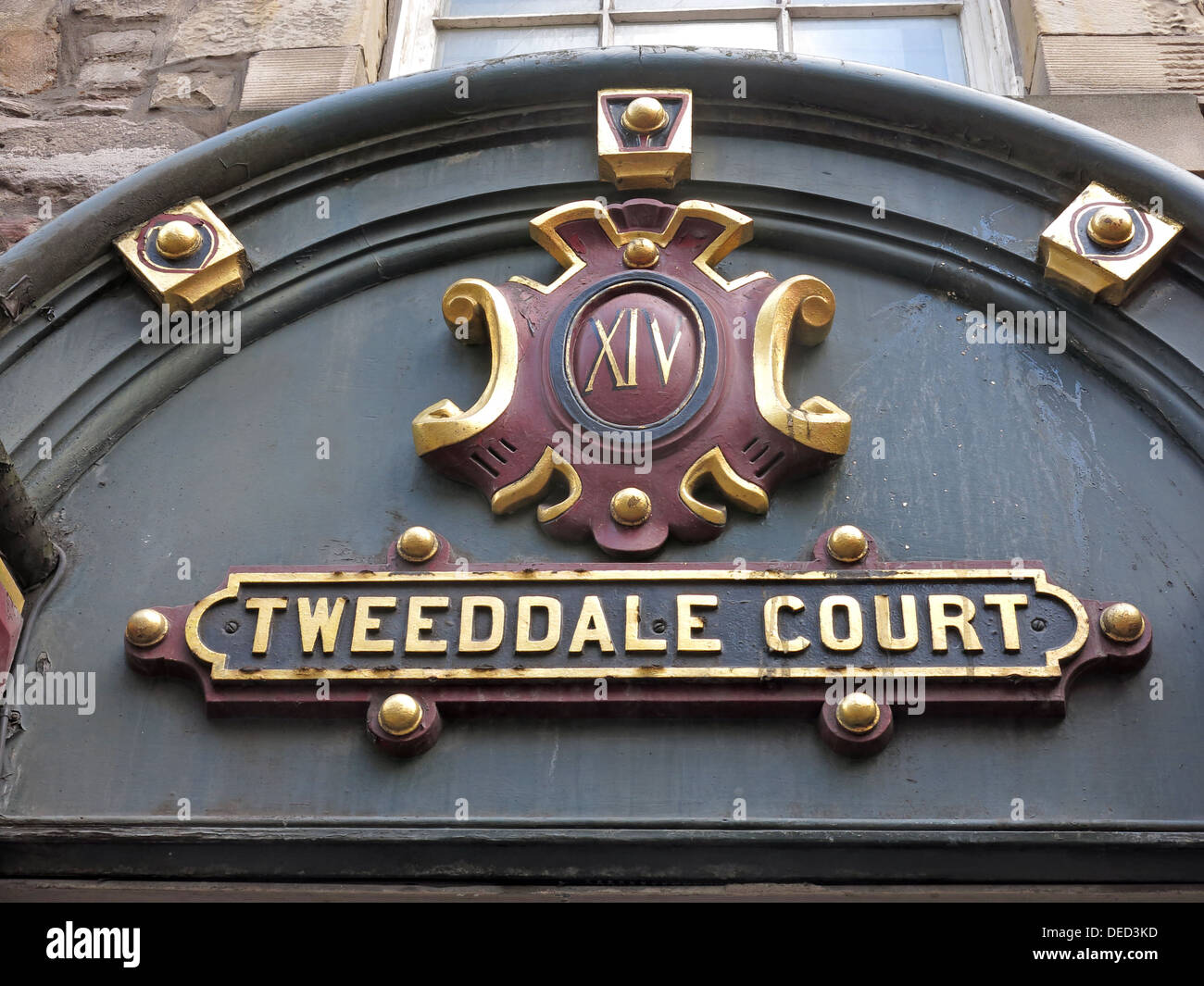 The Tweeddale Court, High Street, Royal Mile, Edinburgh Old Town, Scotland, UK, EH1 1TE Foto Stock
