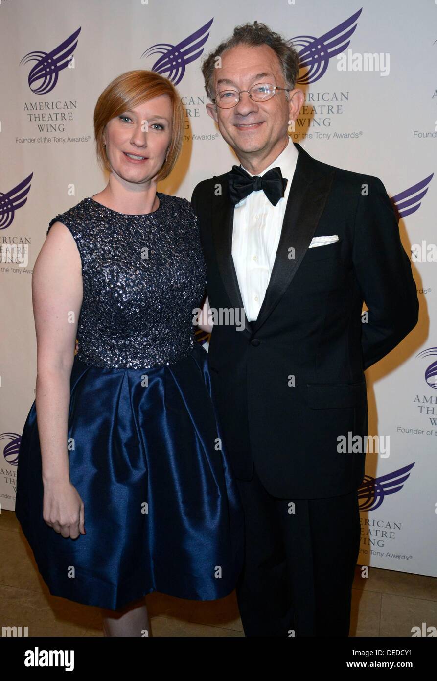 New York, NY. Xvi Sep, 2013. Heather Hitchens, William Ivey a lungo presso gli arrivi per American Theatre Wing gala annuale 2013, l'Hotel Plaza di New York, NY Settembre 16, 2013. © Derek Storm/Everett raccolta/Alamy Live News Foto Stock