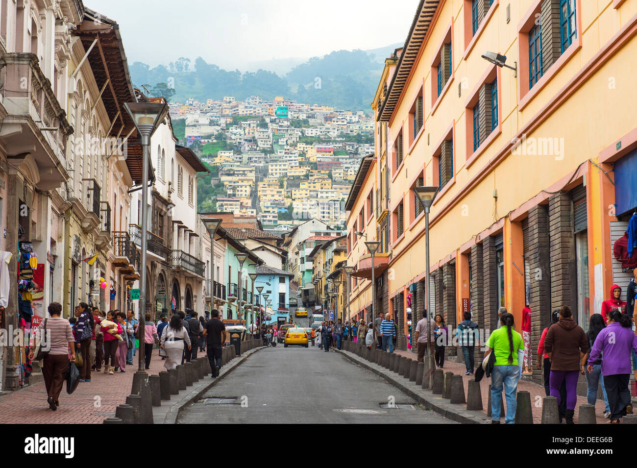 Il Cile Street, Quito, centro storico di Quito, Sito Patrimonio Mondiale dell'UNESCO, Provincia Pichincha, Ecuador, Sud America Foto Stock