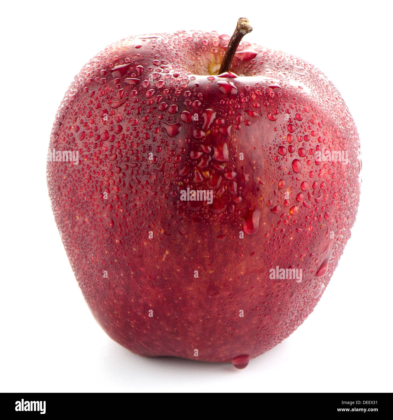 Apple rosso isolato su sfondo bianco. Foto Stock