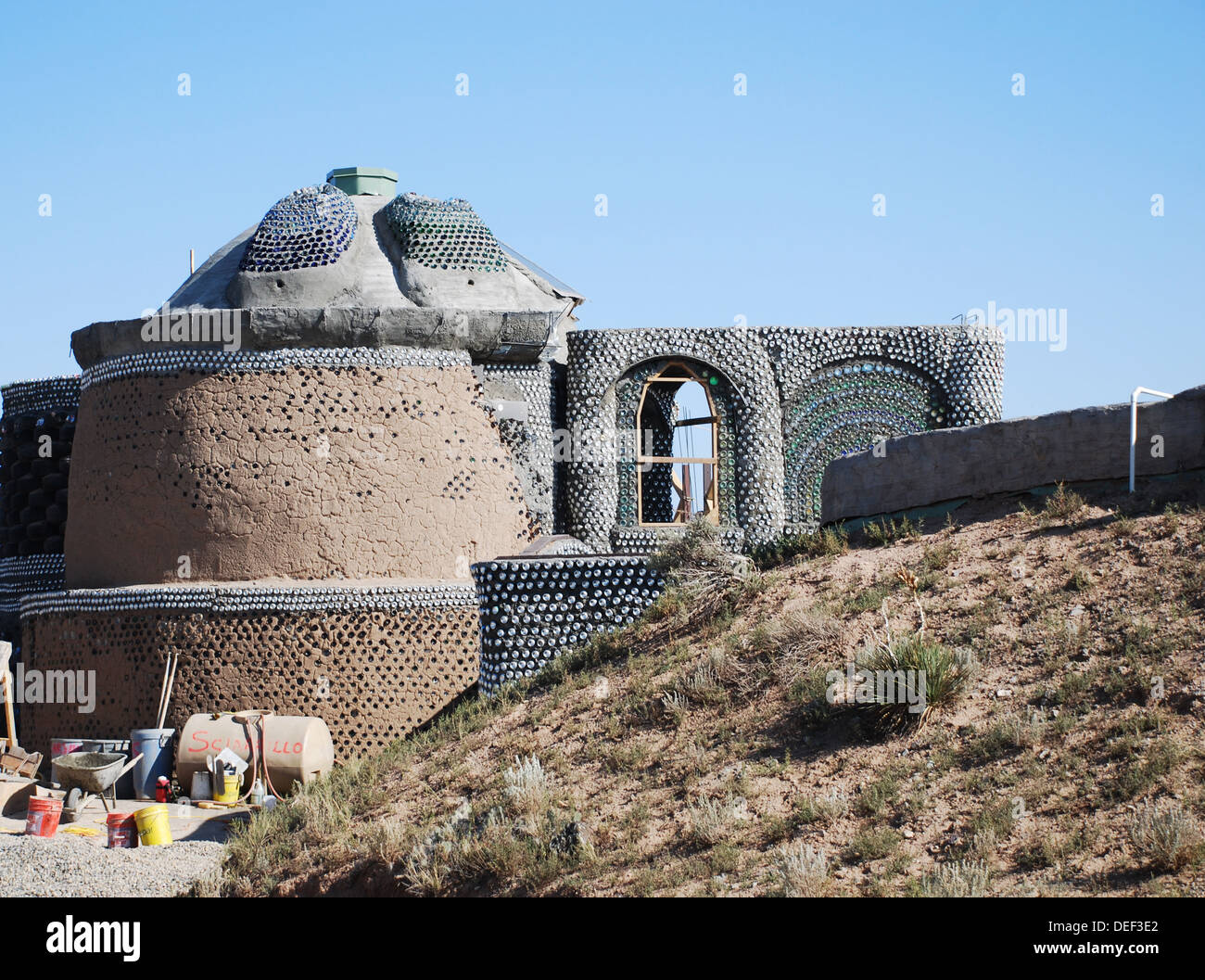 EARTHSHIP comunità riciclato, UAT NM Foto Stock