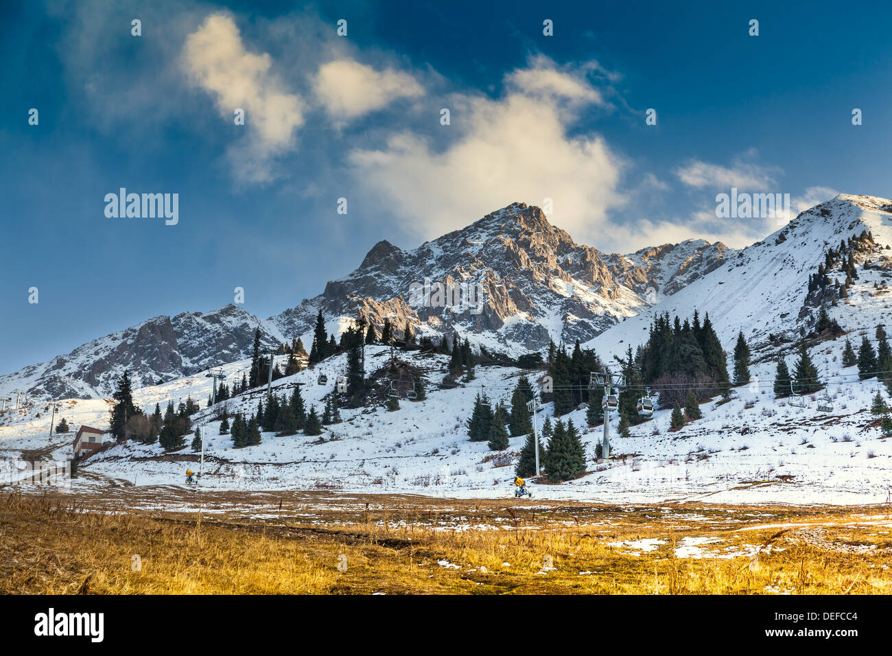 La natura del paesaggio delle montagne rocciose in Asia centrale Foto Stock