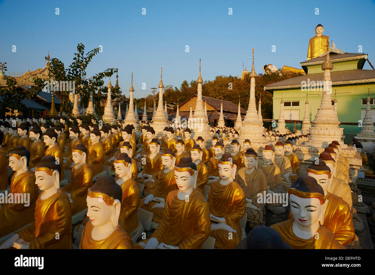 Bodhi Tataung, Monywa, Sagaing Division, Myanmar (Birmania), Asia Foto Stock