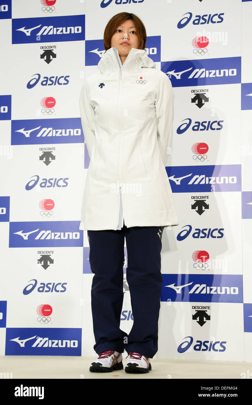 Hanae Kubo, Settembre 18, 2013 : Una conferenza stampa sulla presentazione del Giappone national team ufficiale sportswear per Sochi 2014 giochi olimpici invernali a Ajinomoto NTC, Tokyo, Giappone. © AFLO SPORT/Alamy Live News Foto Stock