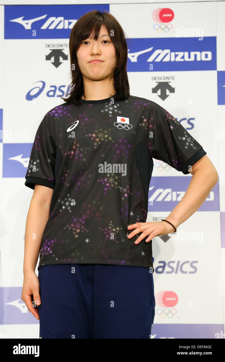Custodia Sena Suzuki, Settembre 18, 2013 : Una conferenza stampa sulla presentazione del Giappone national team ufficiale sportswear per Sochi 2014 giochi olimpici invernali a Ajinomoto NTC, Tokyo, Giappone. © AFLO SPORT/Alamy Live News Foto Stock