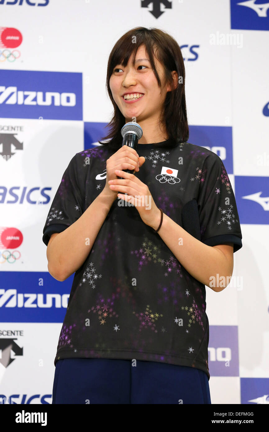 Custodia Sena Suzuki, Settembre 18, 2013 : Una conferenza stampa sulla presentazione del Giappone national team ufficiale sportswear per Sochi 2014 giochi olimpici invernali a Ajinomoto NTC, Tokyo, Giappone. © AFLO SPORT/Alamy Live News Foto Stock