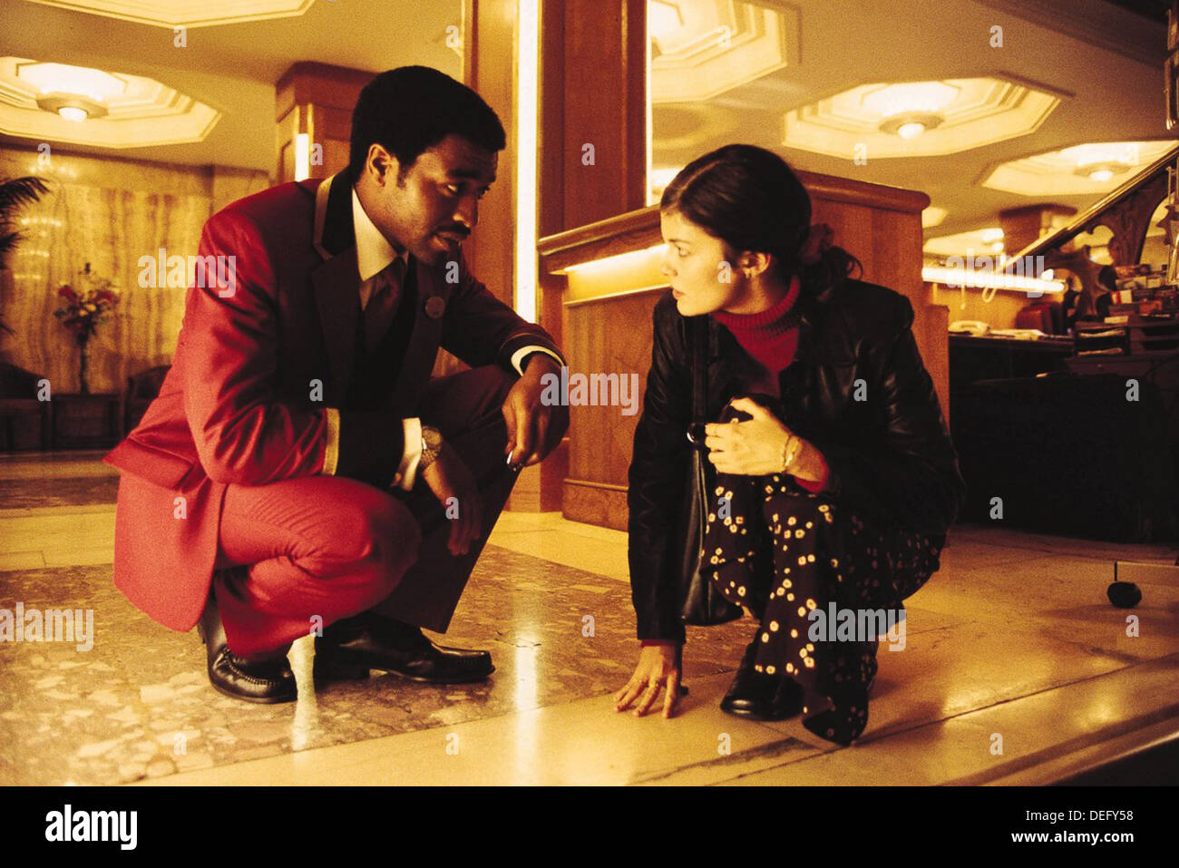 DIRTY PRETTY THINGS (2002) CHIWETEL EJIOFOR AUDREY TAUTOU STEPHEN FREARS (DIR) 005 MOVIESTORE COLLECTION LTD Foto Stock