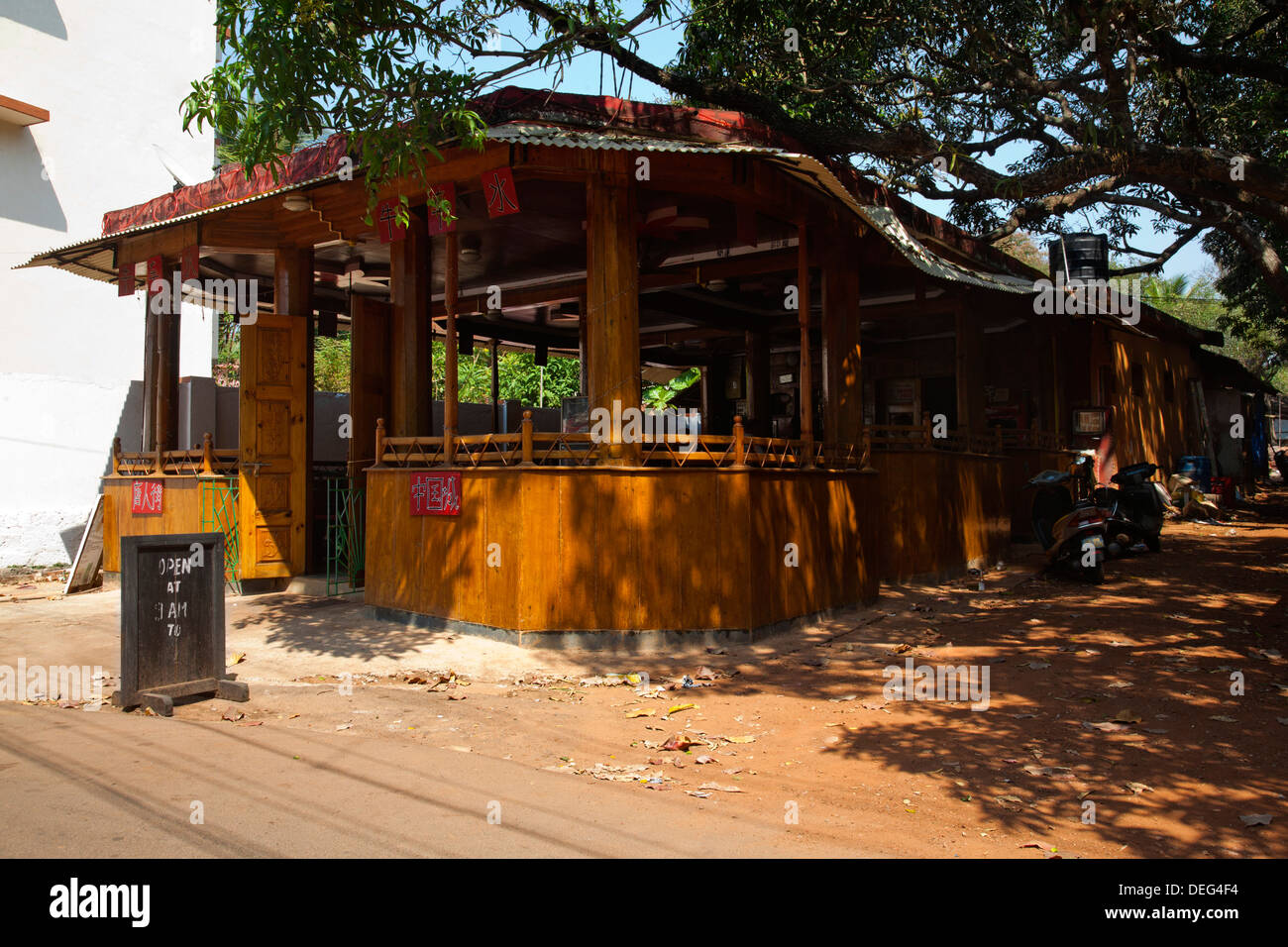 China Town Bar e ristorante, Vagator Beach Road, Vagator, Bardez, Goa nord, Goa, India Foto Stock