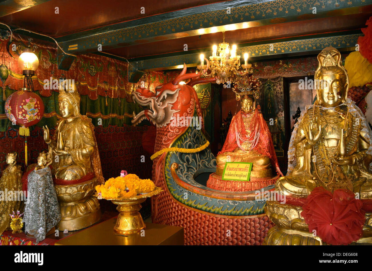 Santuario cinese al Wat Phanan Choeng, Thailandia, Sito Patrimonio Mondiale dell'UNESCO, Asia sud-orientale, Asia Foto Stock