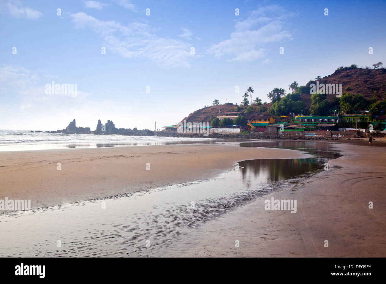 Vista di una spiaggia, Panaji, Goa, India Foto Stock