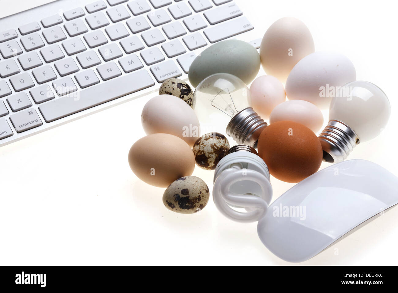Uova,mouse e tastiera Foto Stock