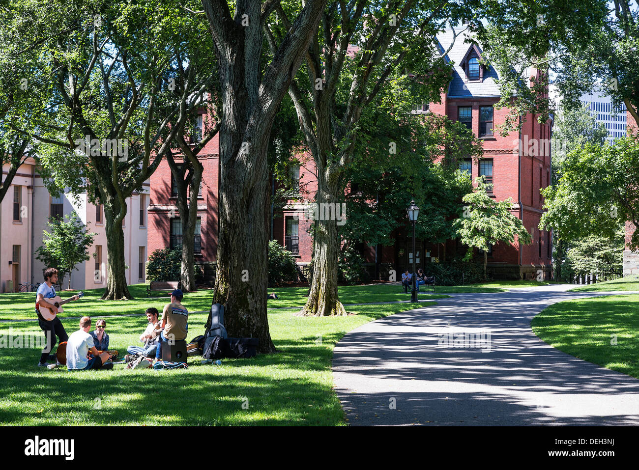 Università attraente e la vita degli studenti in commons, Brown University, la provvidenza, Massachusetts, STATI UNITI D'AMERICA Foto Stock