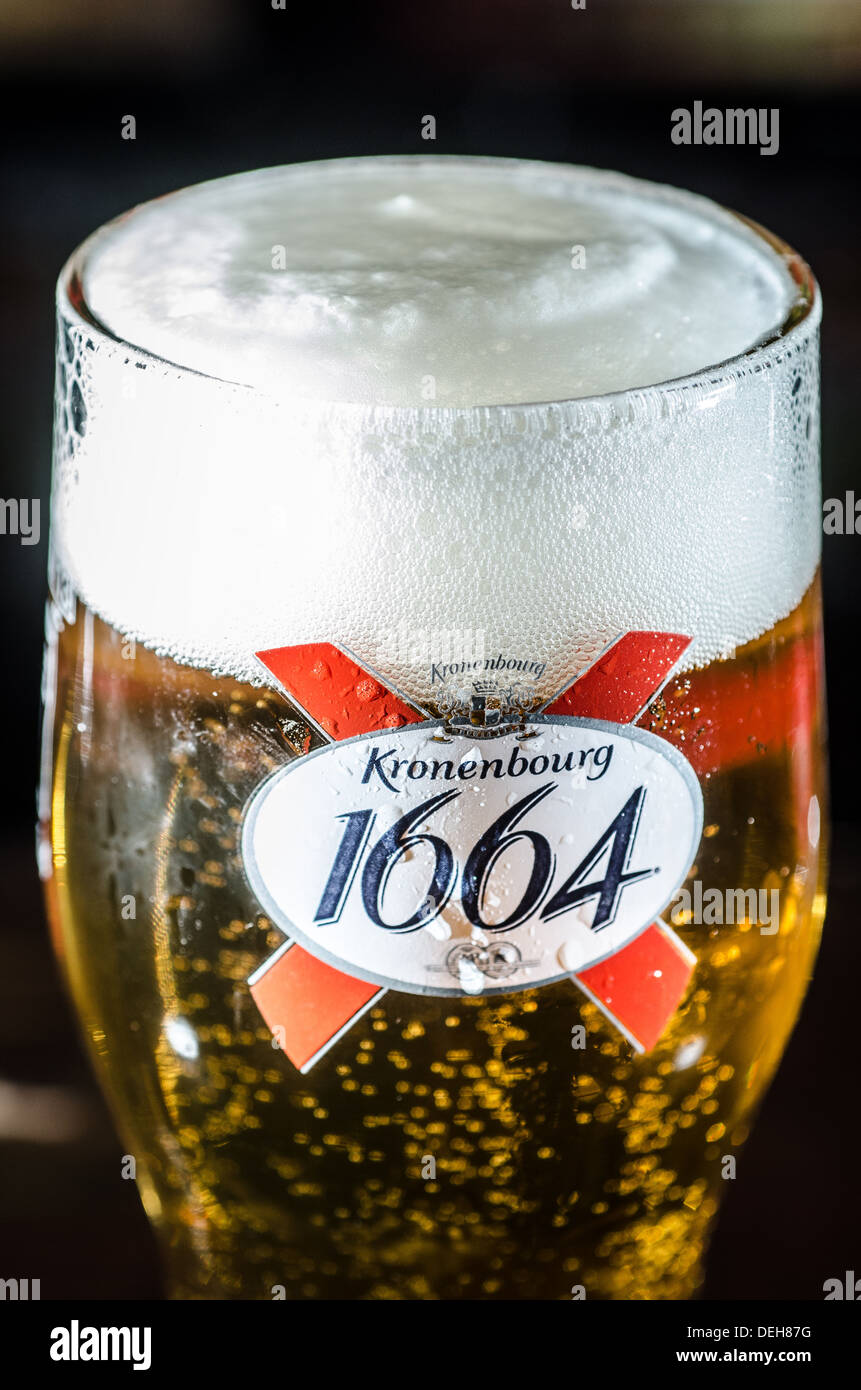 Kronenbourg pinta di birra Foto Stock
