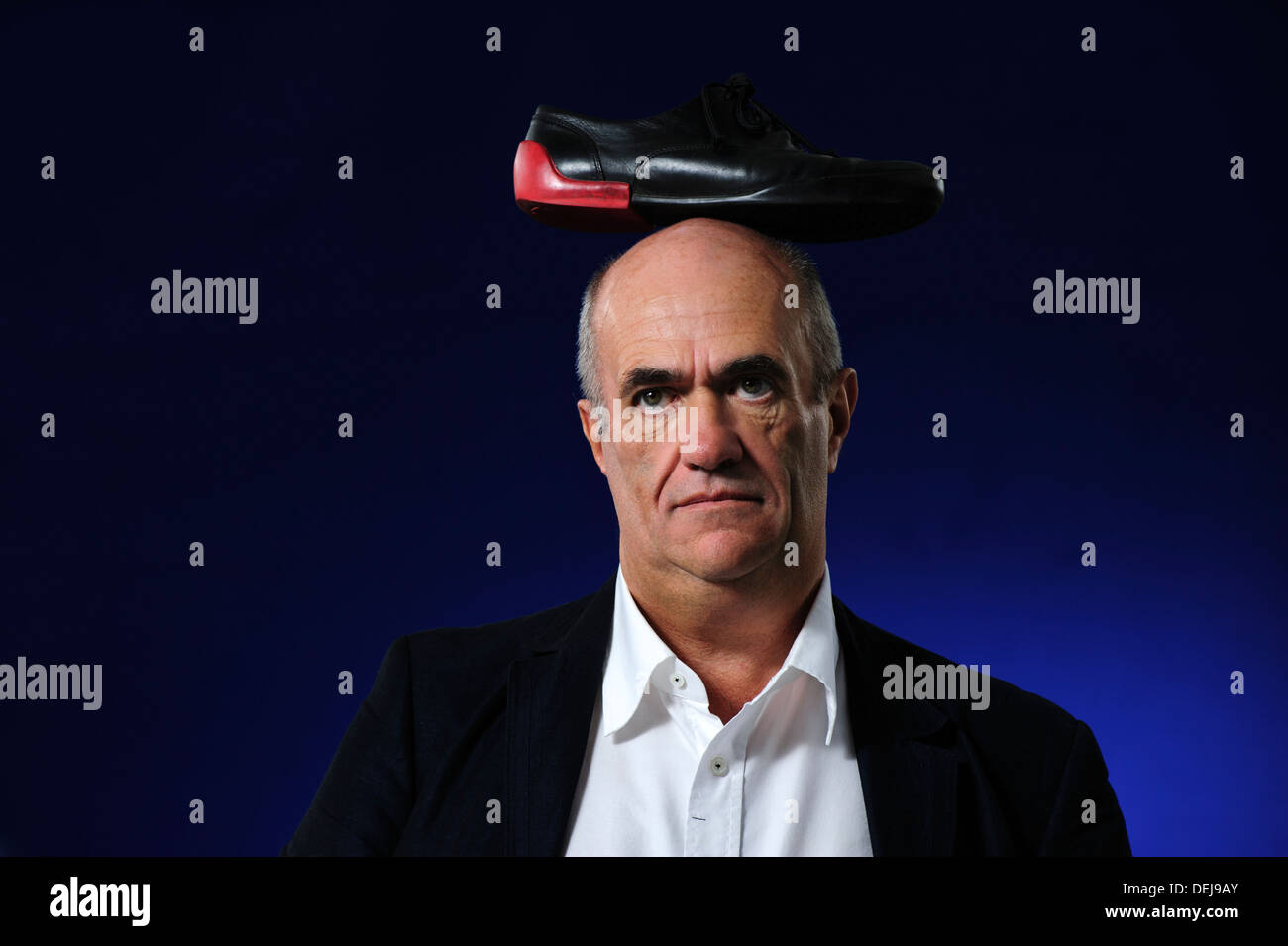 Colm Toibin, romanziere irlandese, scrittore, saggista, drammaturgo, giornalista, critico e poeta alla Edinburgh Book Festival 2013 Foto Stock