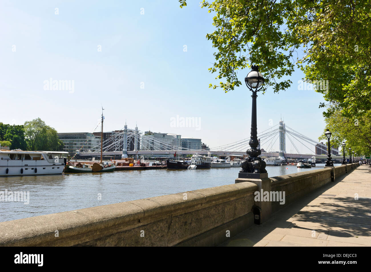 Albert Bridge di Londra, Inghilterra, Regno Unito. Foto Stock