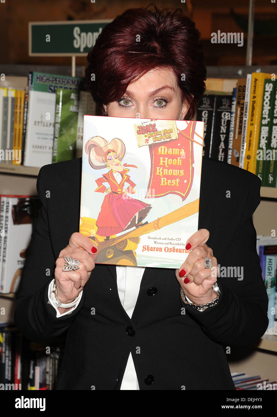 SHARON OSBOURNE media inglese personalità lanciando il suo libro nel settembre 2013. Foto di Jeffrey Mayer Foto Stock