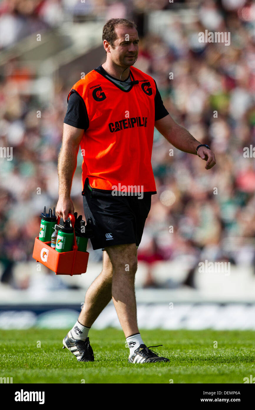 Leicester, Regno Unito. Xxi Sep, 2013. Leicester coach Geordan Murphy azione durante la Aviva Premiership Round 3 match tra Leicester Tigers e Newcastle Falcons ha giocato a Welford Road, Leicester Credit: Graham Wilson/Alamy Live News Foto Stock