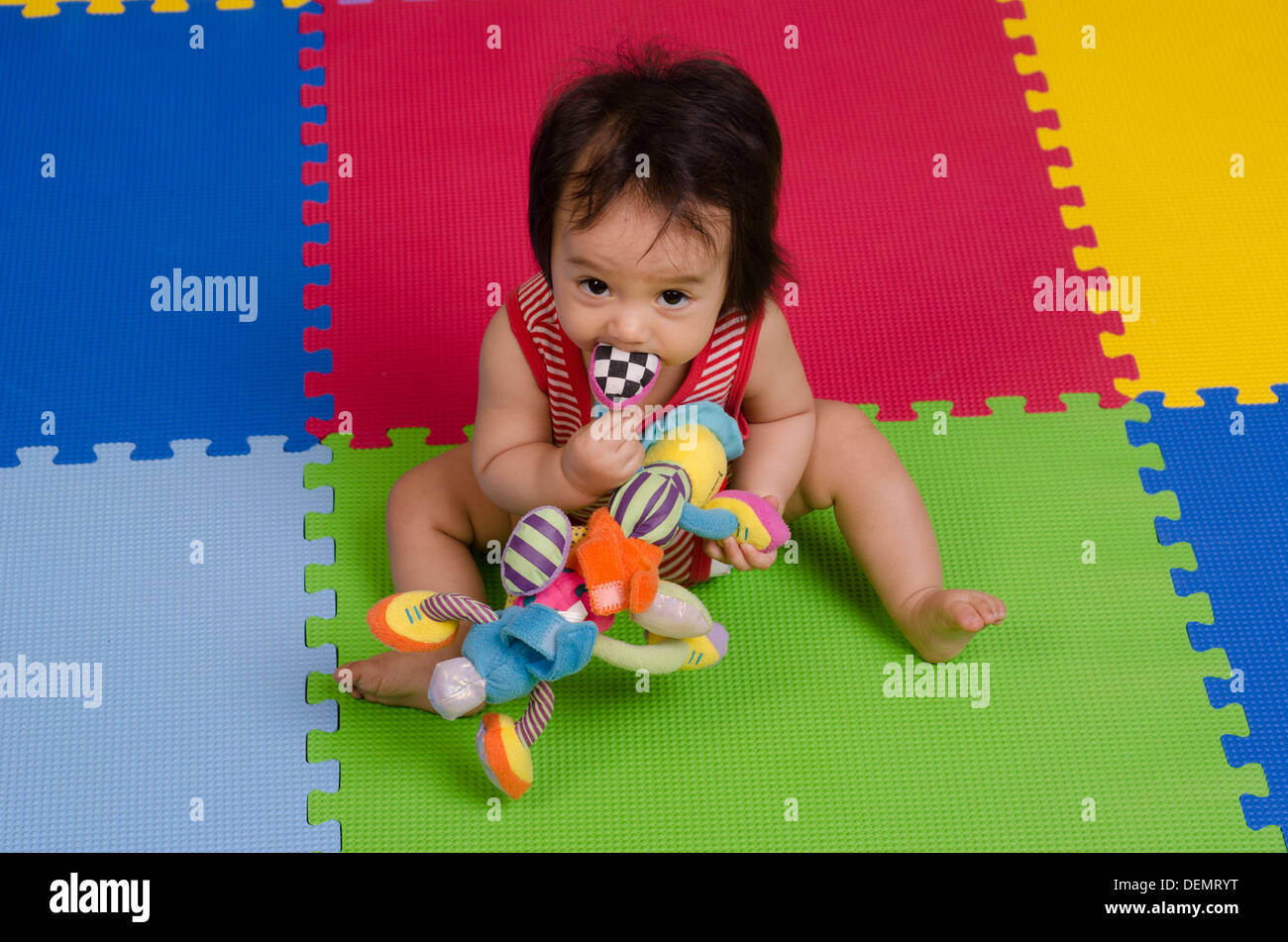 Bambino che gioca Foto Stock