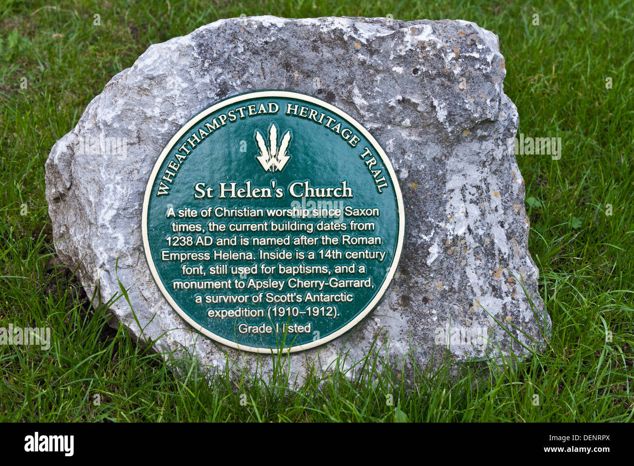 Heritage Trail Plaque, St Helens Church, Wheathampstead, Hertfordshire, Inghilterra, Regno Unito Foto Stock