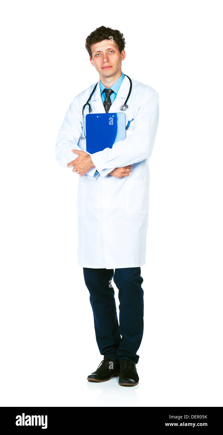 A piena lunghezza Ritratto di un medico di sesso maschile tenendo un blocco note su sfondo bianco Foto Stock