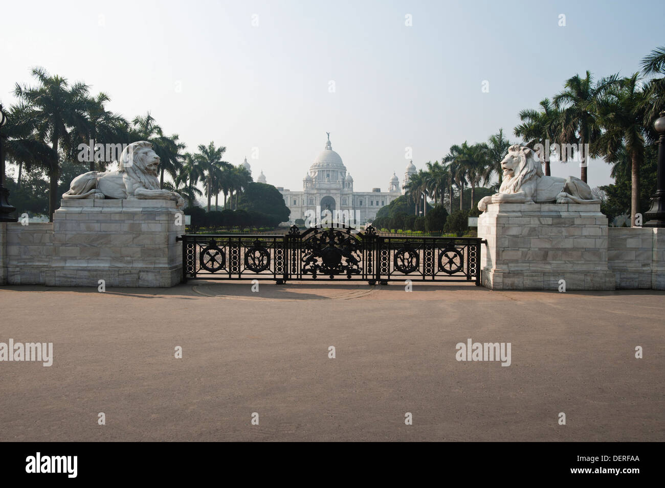 Cancello di ingresso di un memoriale, Victoria Memorial, Calcutta, West Bengal, India Foto Stock