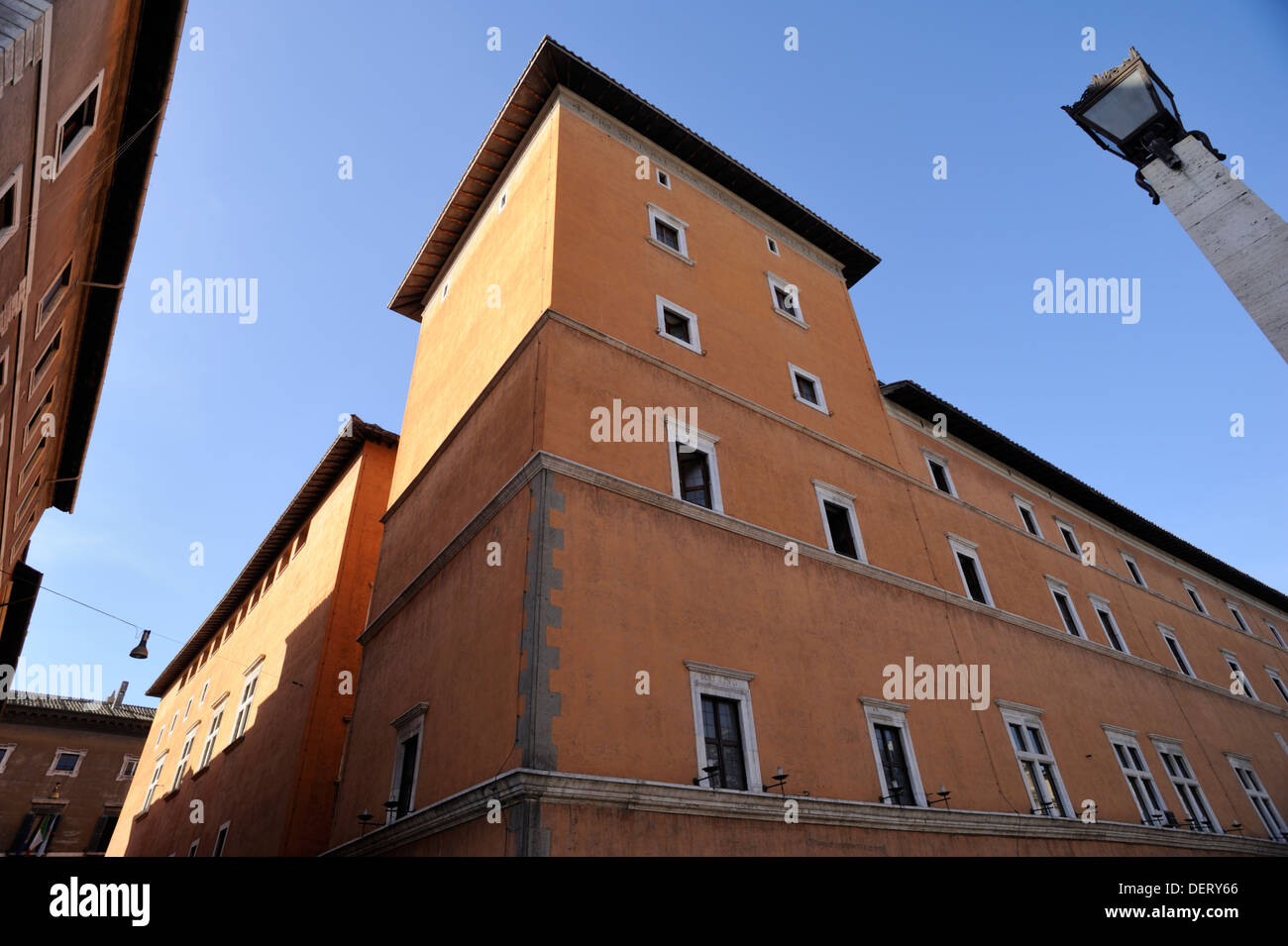 Italia, Roma, Palazzo dei Penitenzieri, noto anche come Palazzo della Rovere (XV secolo) Foto Stock