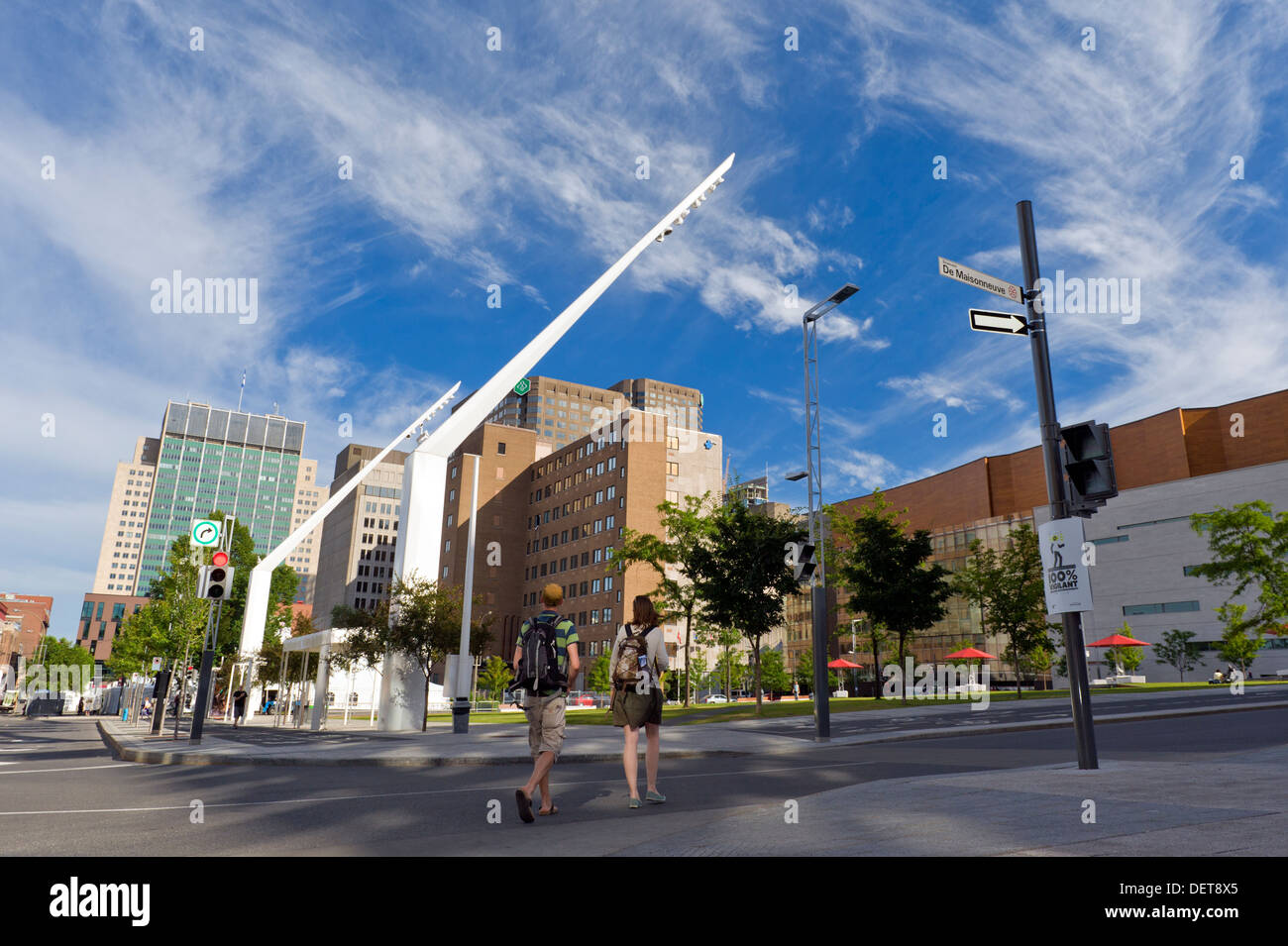 Angolo di De Maisonneuve boulevard e Clark Street, Montreal, provincia del Québec in Canada. Foto Stock
