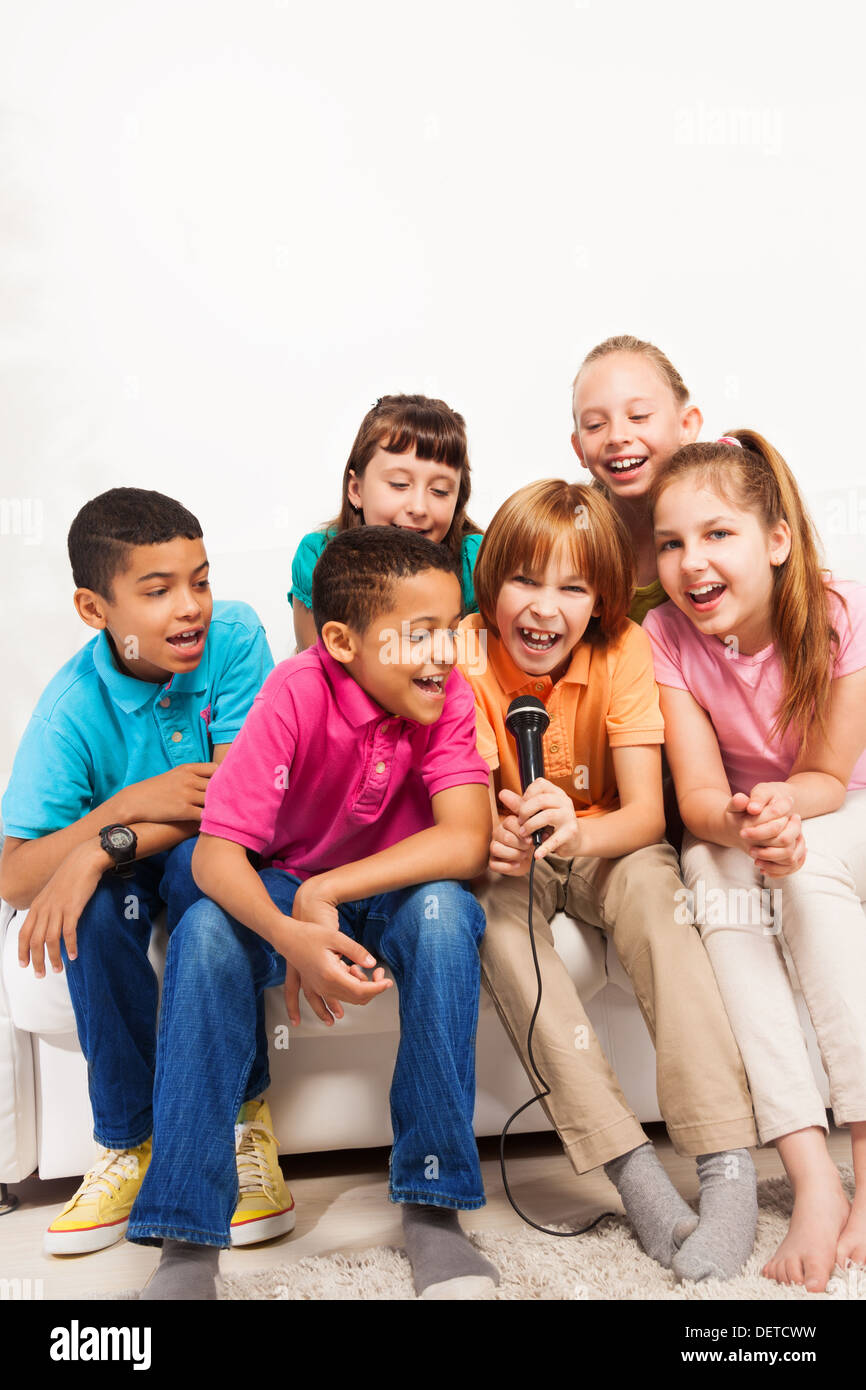 ragazze cercano amore karaoke