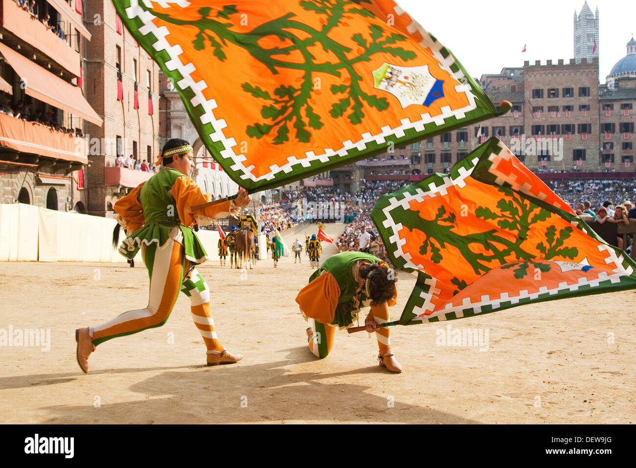 Sbandieratori, contrada dei boschi, il palio di Siena Siena, Toscana, Italia, Europa Foto Stock