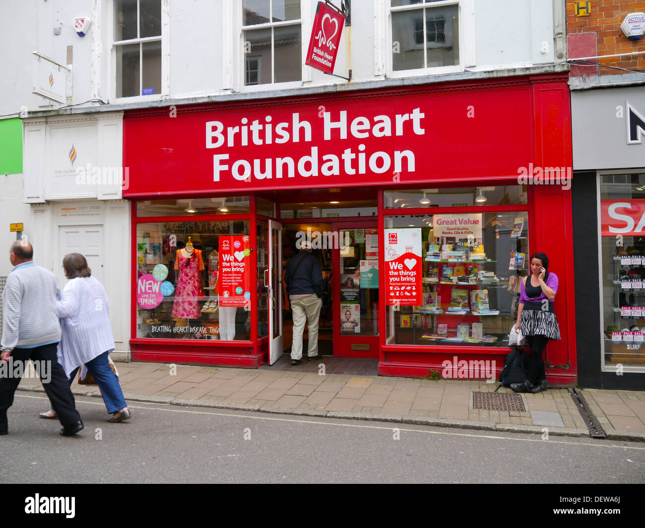 British Heart Foundation Shop, Instow, Devon, Inghilterra Foto Stock