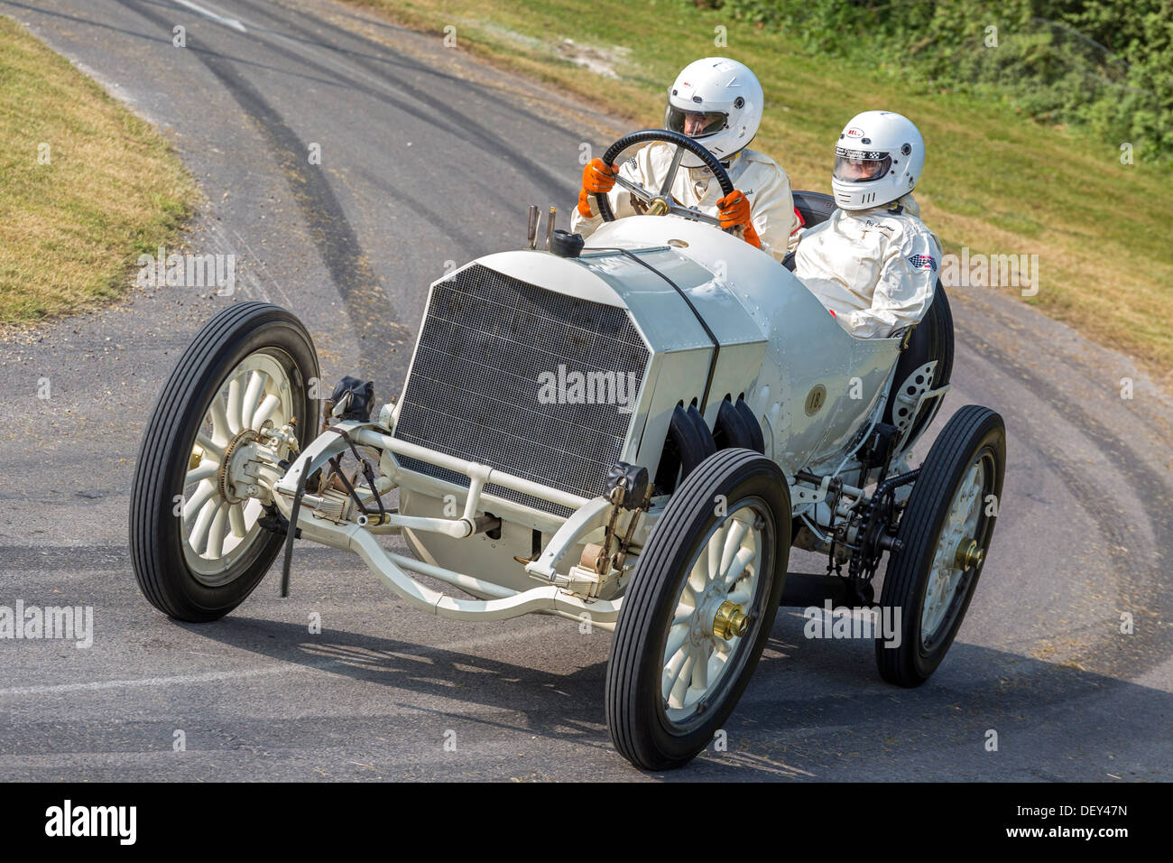 1908 Mercedes Grand Prix con il conducente George Wingard al 2013 Goodwood Festival of Speed, Sussex, Regno Unito. Foto Stock