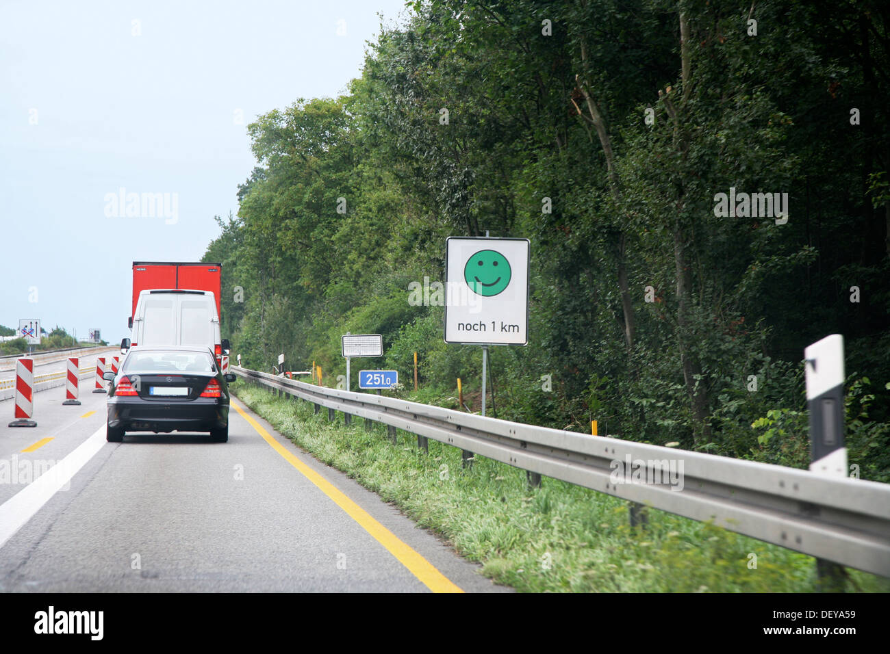 Smiley sulla superstrada Foto Stock
