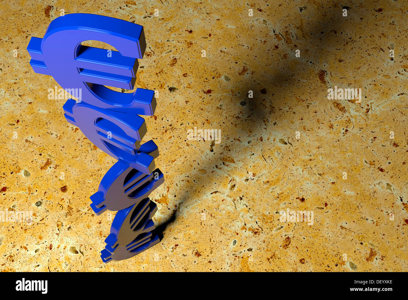 Impilate i simboli in euro su un pavimento di marmo Foto Stock
