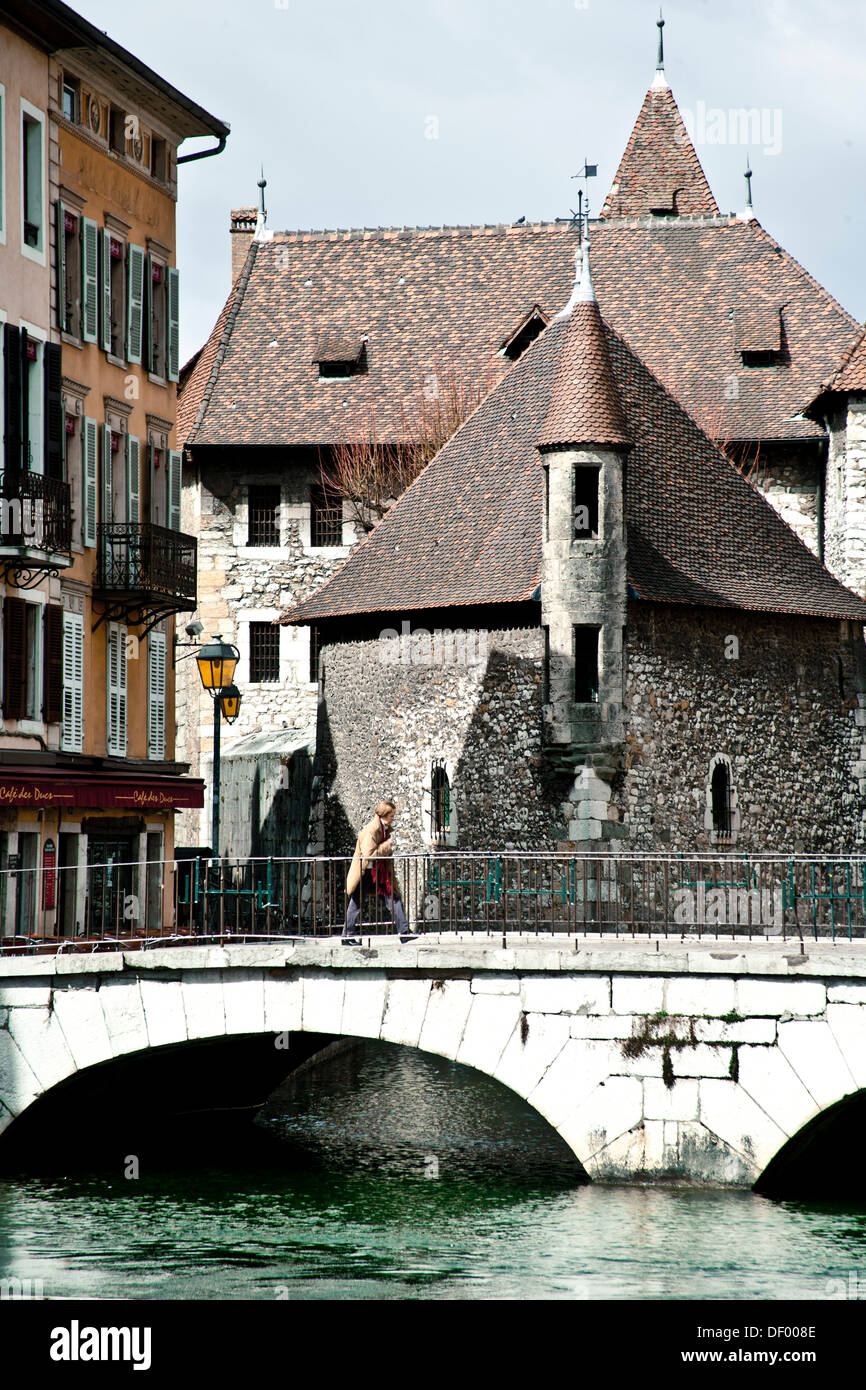 Palais de l'Isle castello nel centro del Thiou canal, Annecy, Francia, Europa Foto Stock