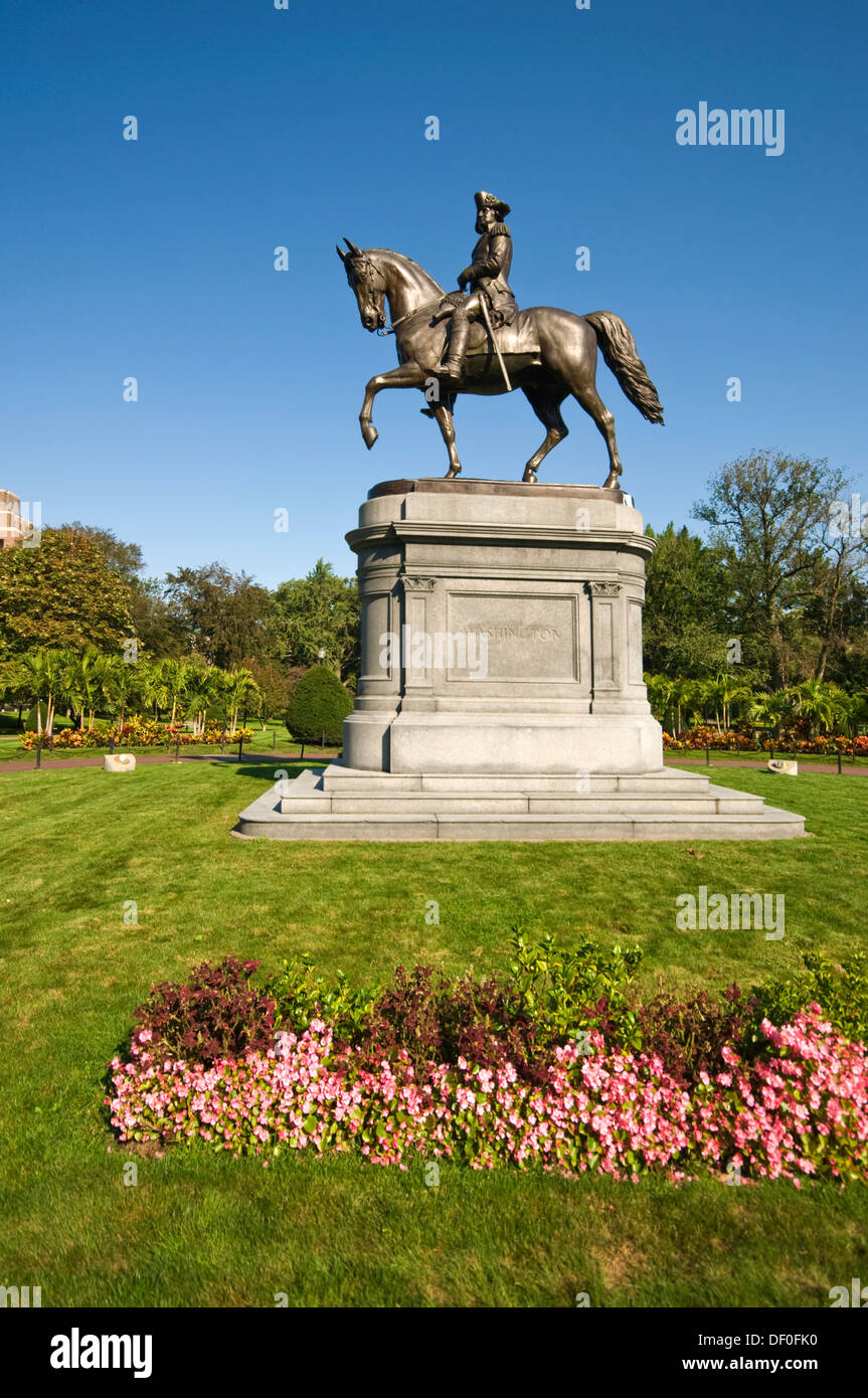 Stati Uniti d'America, USA, New England, Massachusetts, Boston, Boston Common, statua di George Washington Foto Stock
