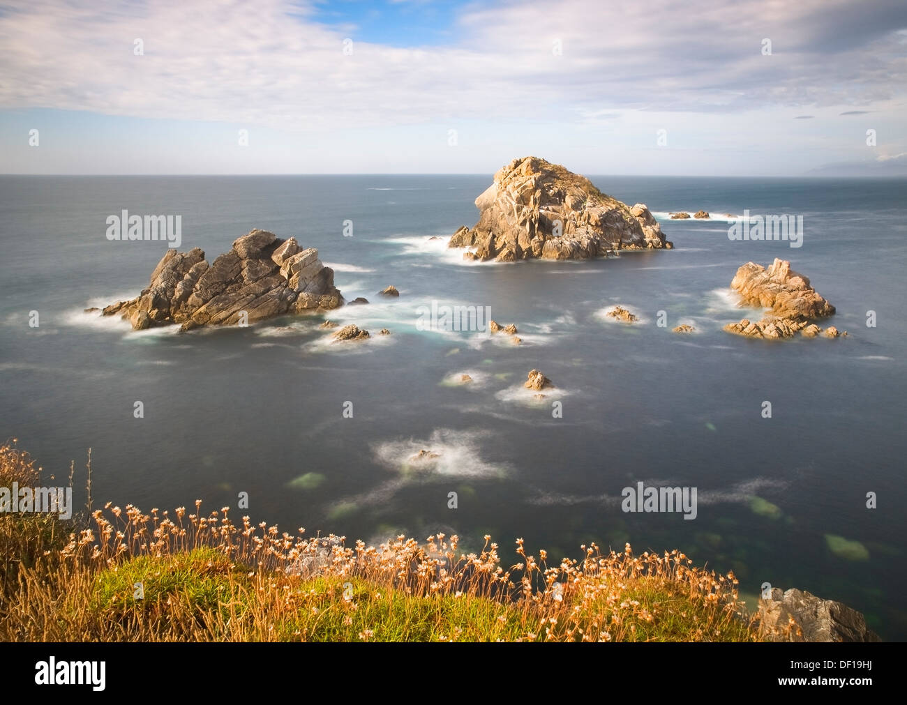 Seascape in costa della Galizia, Ferrol, Galizia, Spagna. Seascape a lunga esposizione. Foto Stock