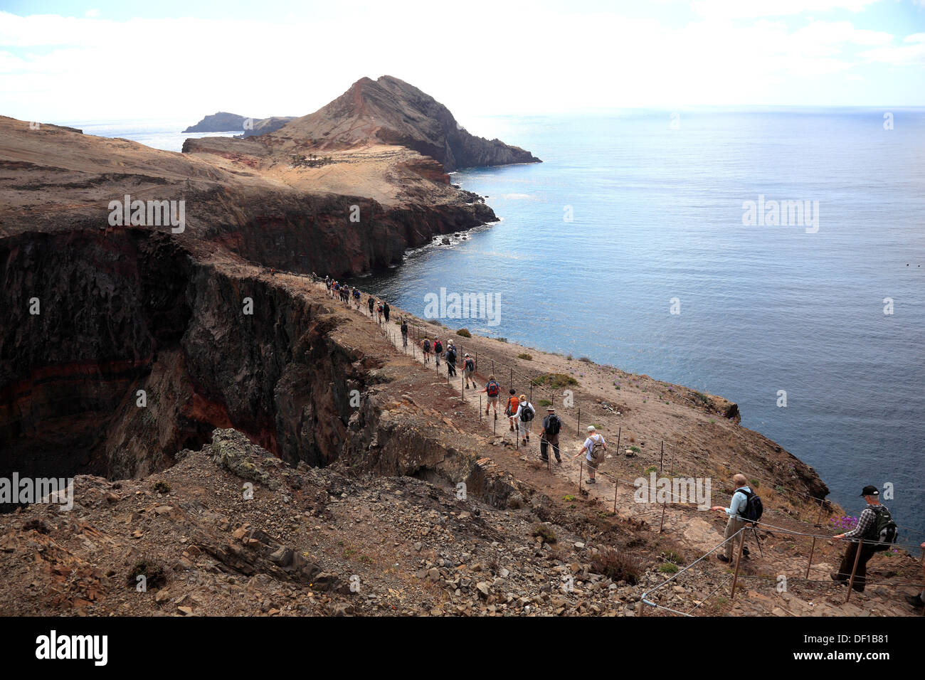 Madera, il cappuccio Ponta de Sao Lourenco, paesaggio all'estremità orientale dell'isola, gli escursionisti Foto Stock