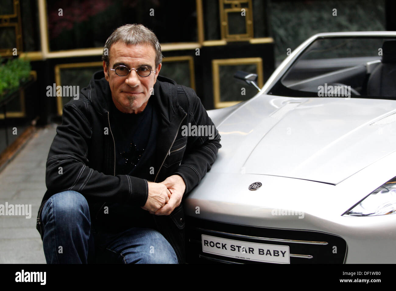 Bon Jovi batterista Tico Torres Foto Stock