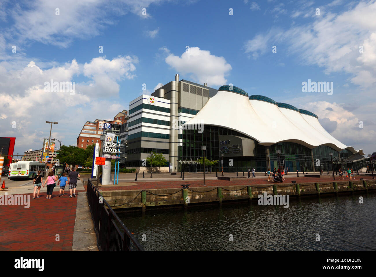 Institute of Marine e la tecnologia ambientale (IMET) edificio, parte dell università del Maryland, Porto Interno di Baltimore, Stati Uniti d'America Foto Stock