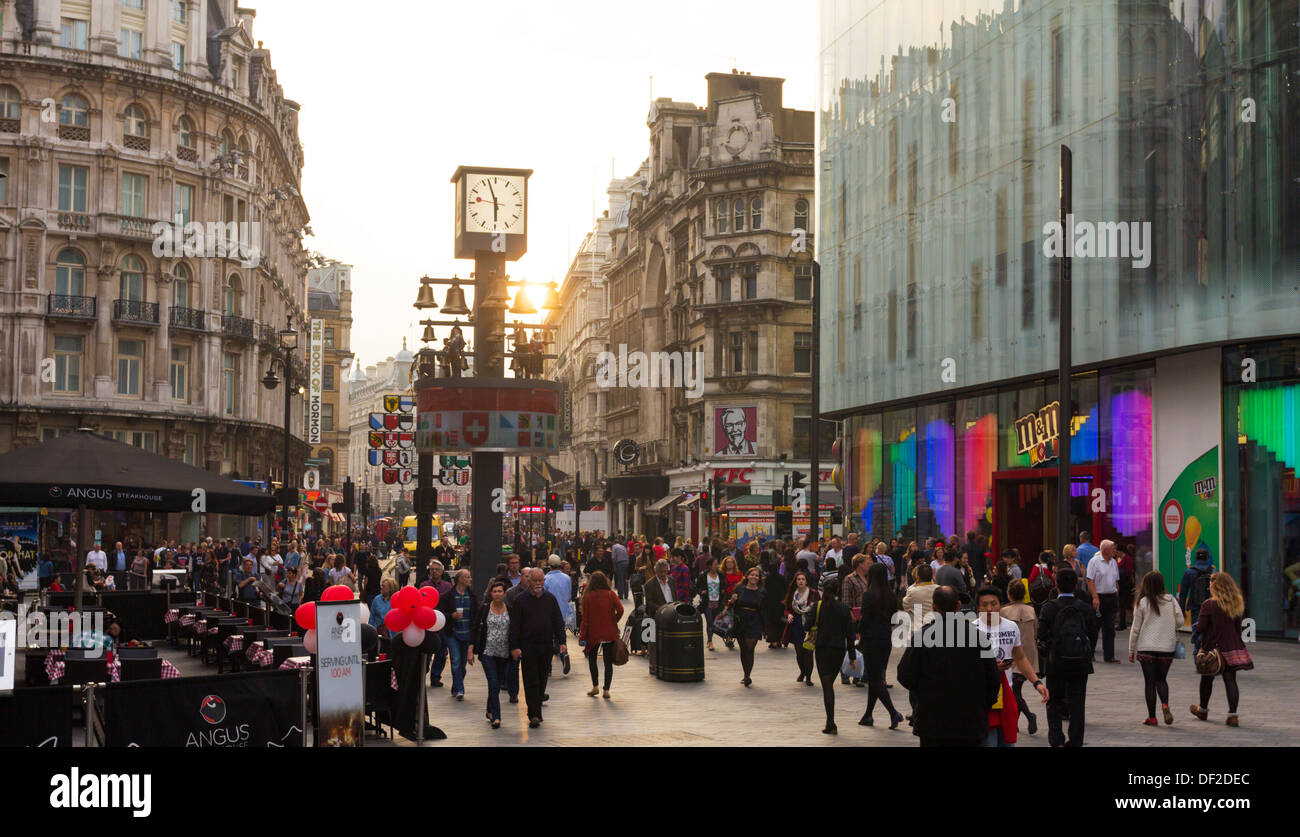 Leicester Square - Westminster - Londra Foto Stock