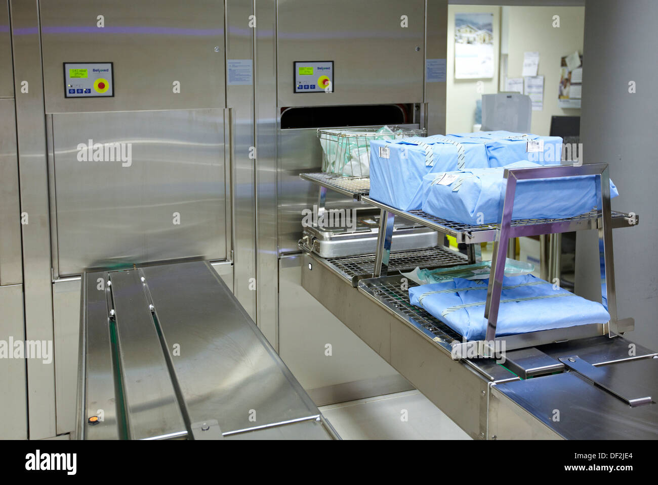 Autoclave, strumenti chirurgici, la sterilizzazione. Ospedale Policlinica  Gipuzkoa, San Sebastian, Donostia, Euskadi, Spagna Foto stock - Alamy
