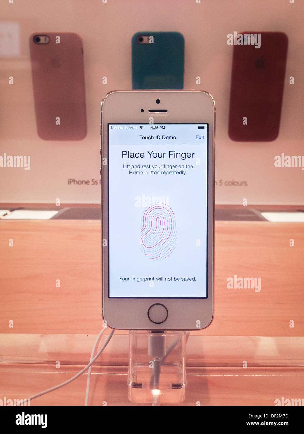Nuovo lancio di iPhone in Canada Foto Stock